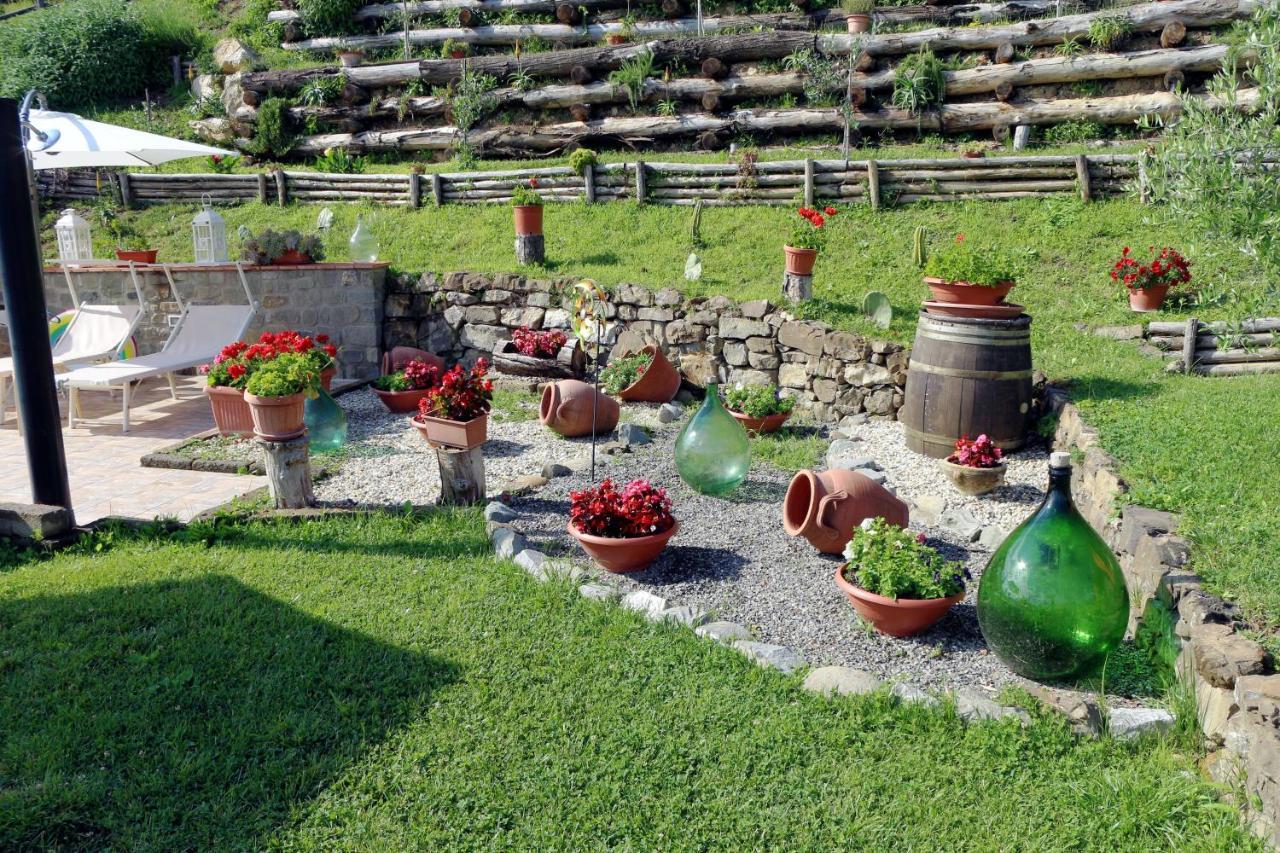 Appartamenti L'Olivo Bagnone Esterno foto