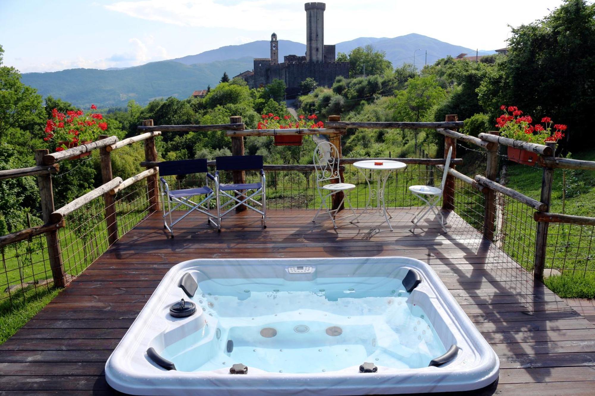 Appartamenti L'Olivo Bagnone Esterno foto